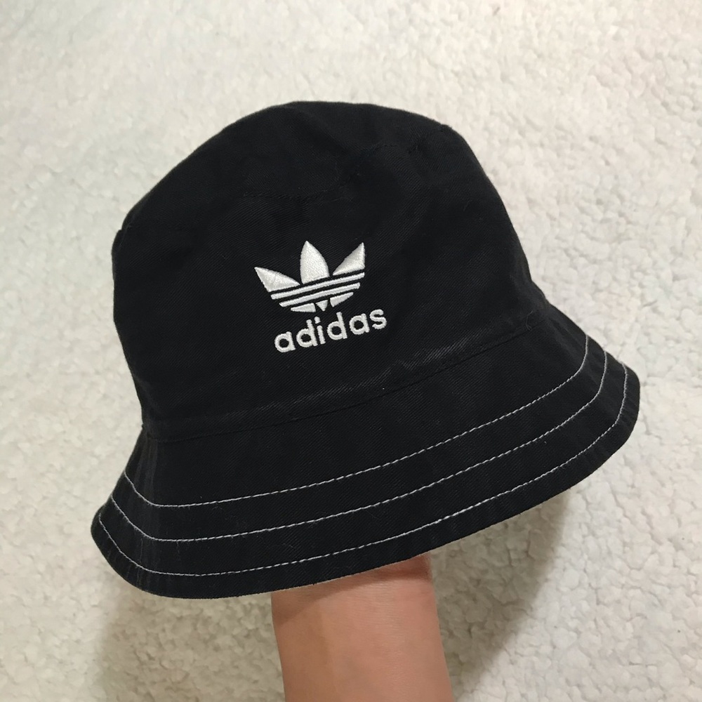 Reversible Adidas Bucket Hat